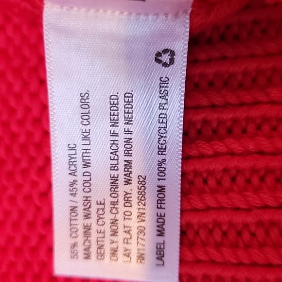 Isaac Mizrahi for Target sweater, Medium - Picture 2 of 5